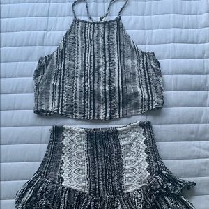 Boutique black and white set